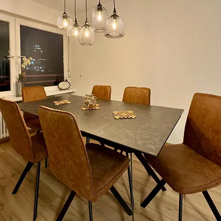 Apartmán 3 Apartment, 95 Qm, Max 5 Personen, Balkon, Garage, Internet 100 Mbit