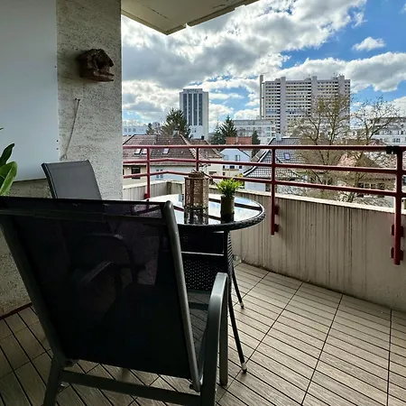 3 Apartment, 95 Qm, Max 5 Personen, Balkon, Garage, Internet 100 Mbit *